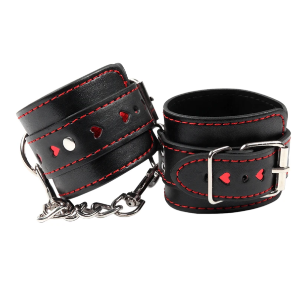 Menottes BDSM Dark Desire avec Motifs Cœurs