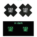 Cache-Tétons Adhésifs Croix Noire Phosphorescente "Fuck Me!"