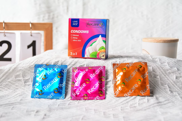 Préservatifs Recare Cocktail Boîte de 3 en 1